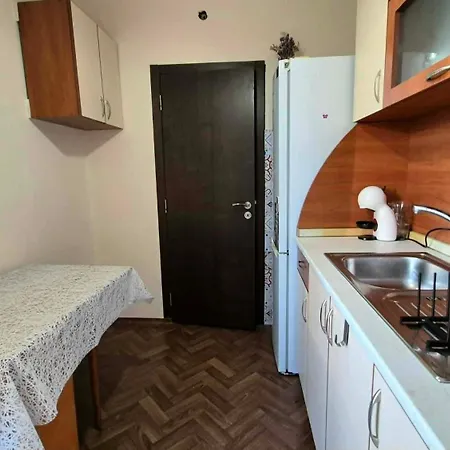 Апартамент Neptun - Great Location Варна